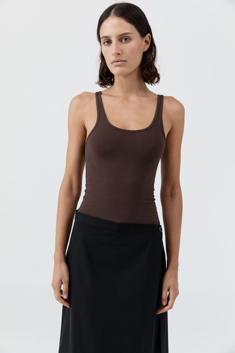 St Agni | Soft Jersey Slim Scoop Tank - Liqueur