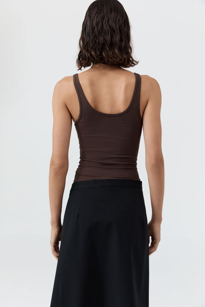 St Agni | Soft Jersey Slim Scoop Tank - Liqueur