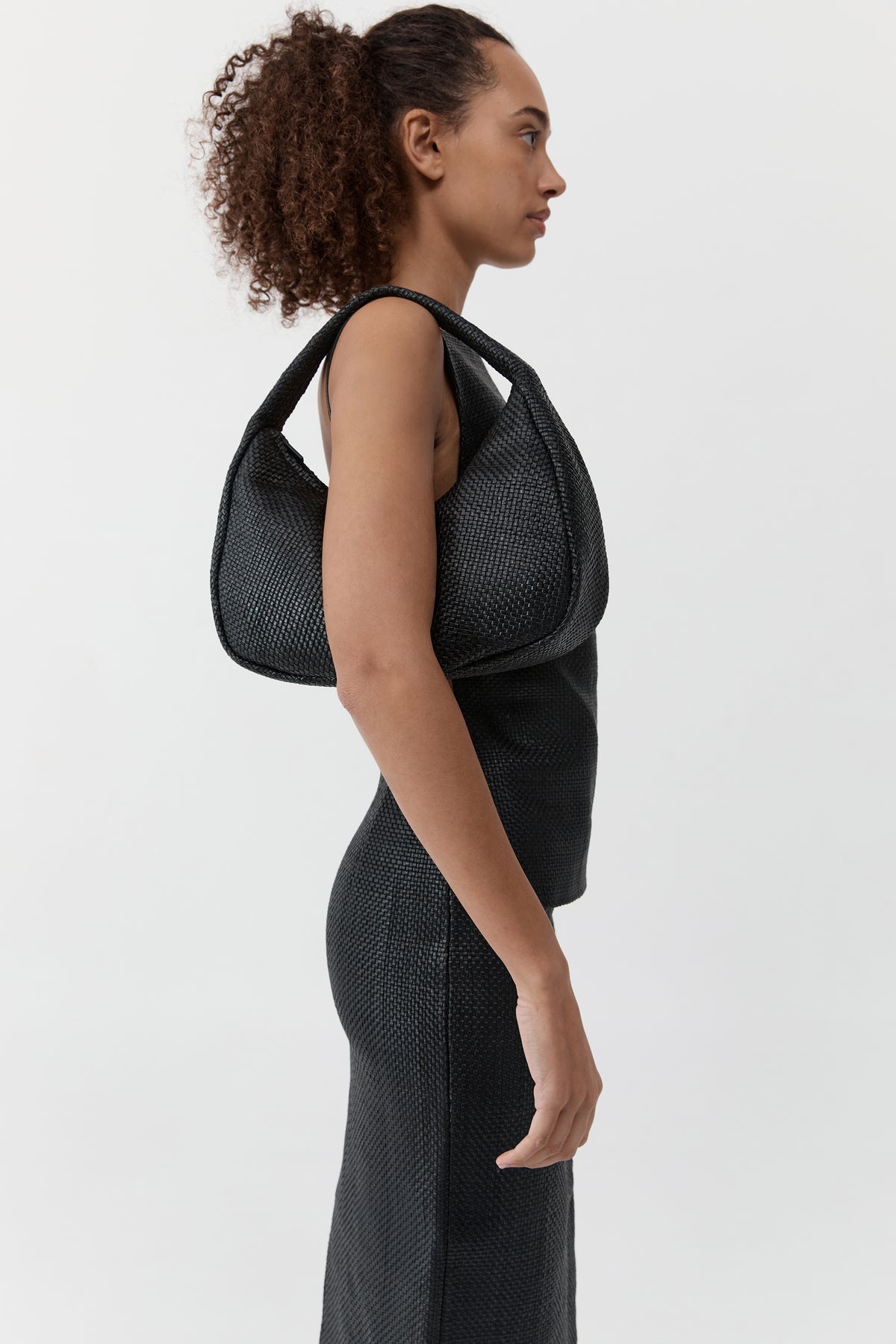 St Agni | Woven Large Bon Bon Bag - Black