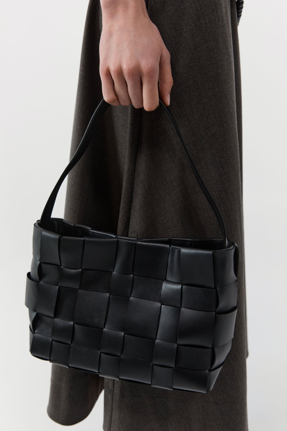 St Agni | New Woven Mini Tote - Black