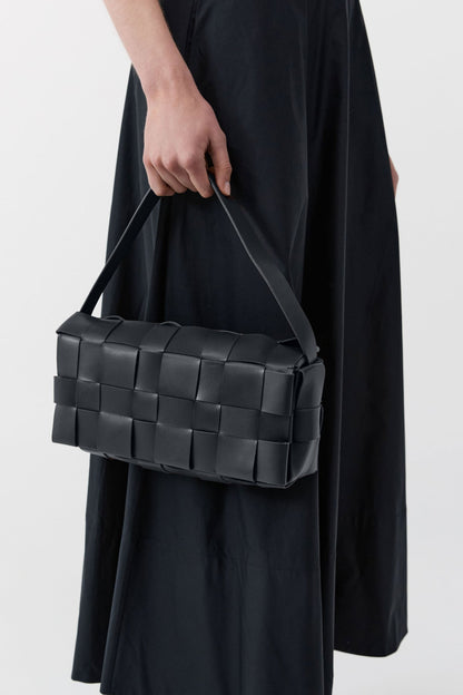 St Agni | Woven Envelope Slim Tote - Black