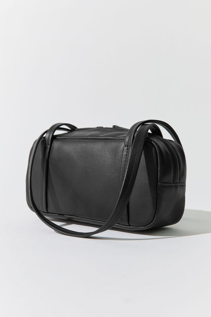 St Agni | Petit Dual Zip Bag - Black