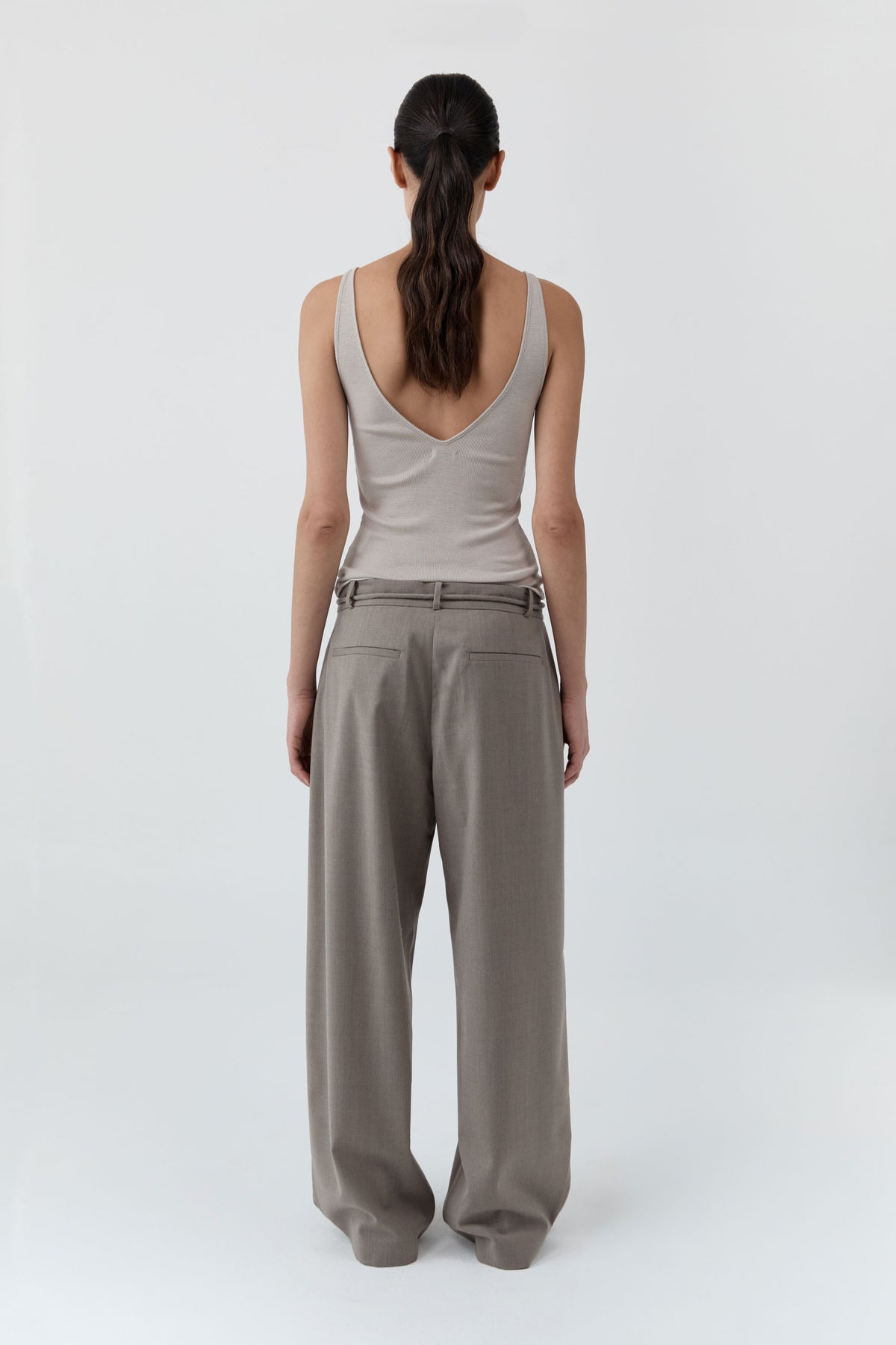 St Agni | Tailored Barrel Pants - Light Taupe