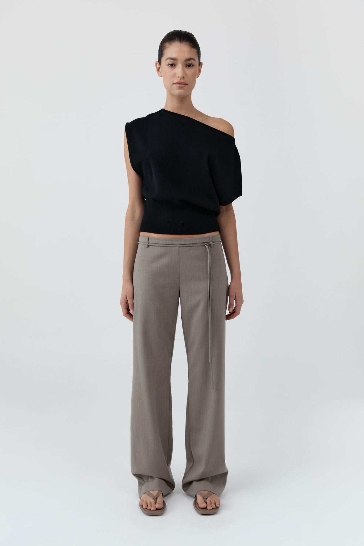 St Agni | Cashmere Asymm Top - Black