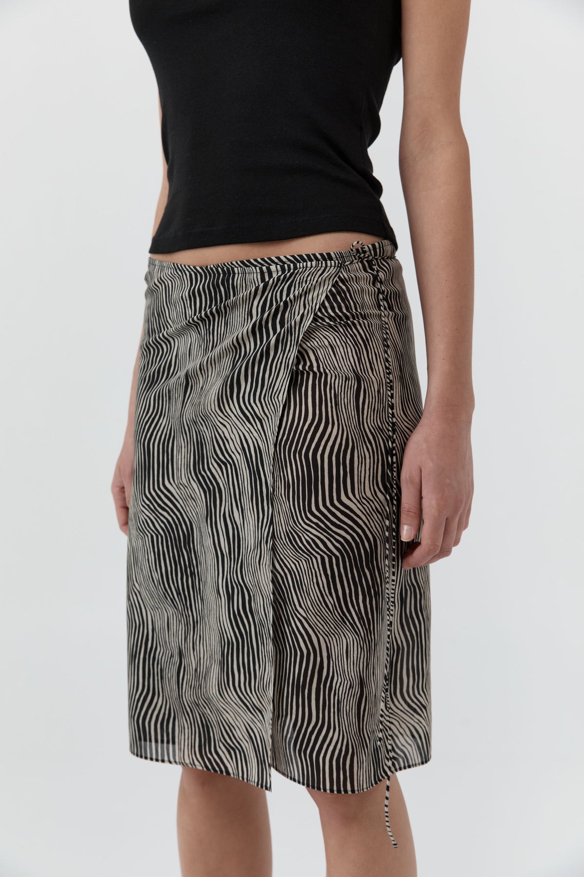 St Agni | Savannah Silk Wrap Skirt - Sand
