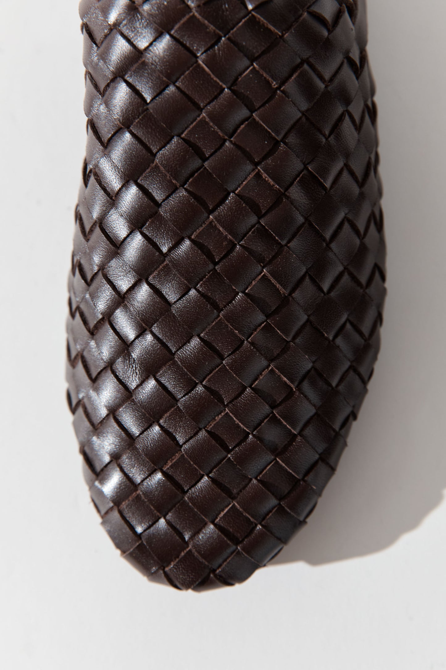 St Agni | Bunto Woven Slides - Chocolate