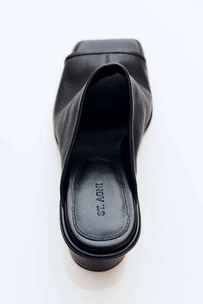 St Agni | Cylinder Heel - Black