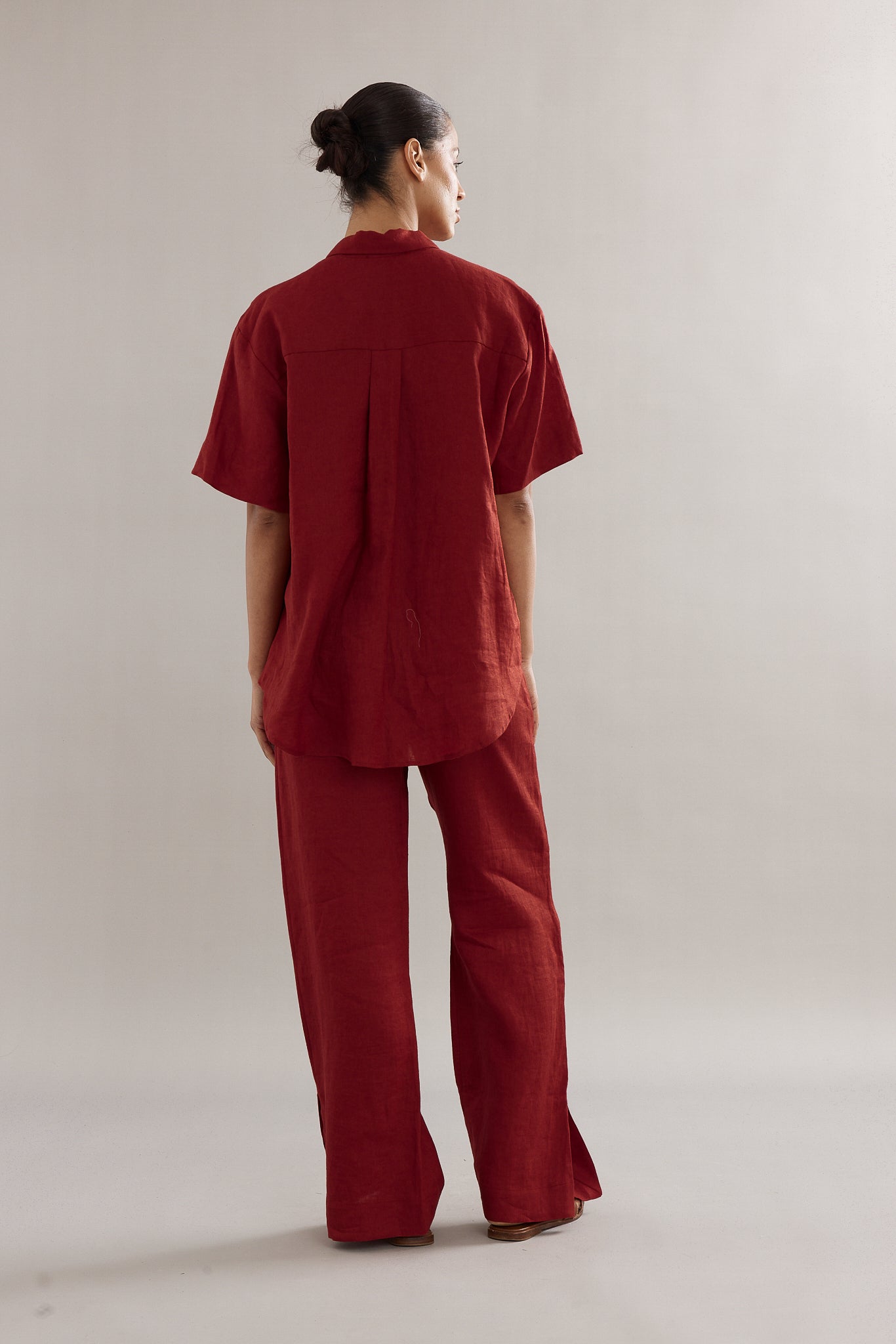 Caitlin Crisp | Crisp Shirt - Maroon Linen