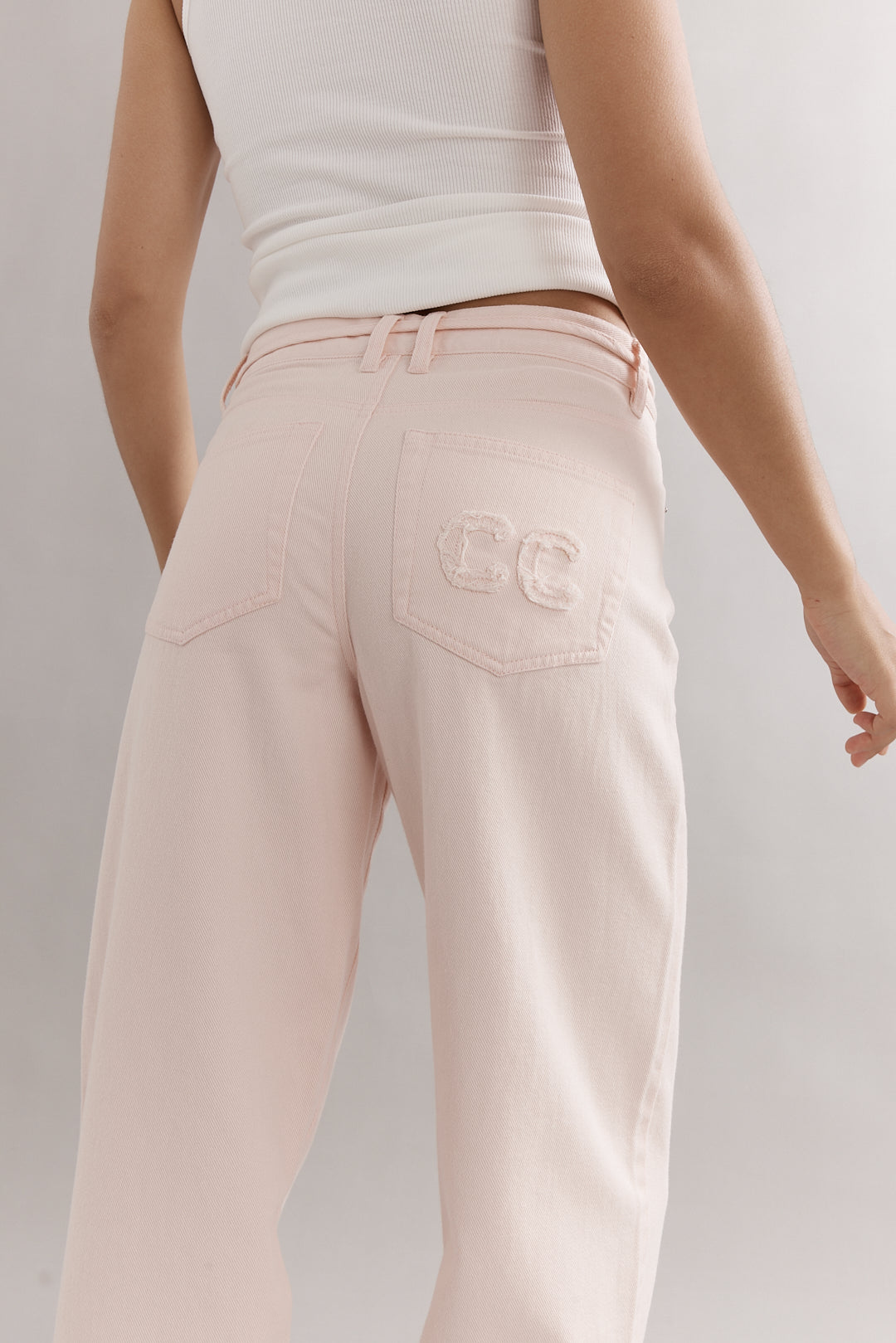 Caitlin Crisp | Low Rise Leo Jean - Pink