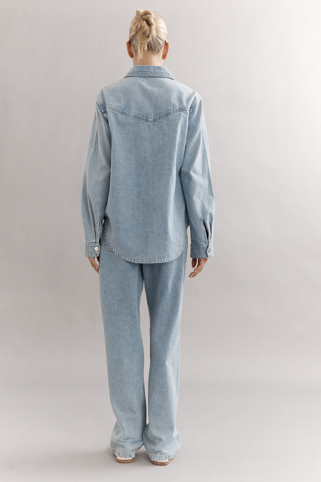 Caitlin Crisp | Luca Shacket - Light Blue