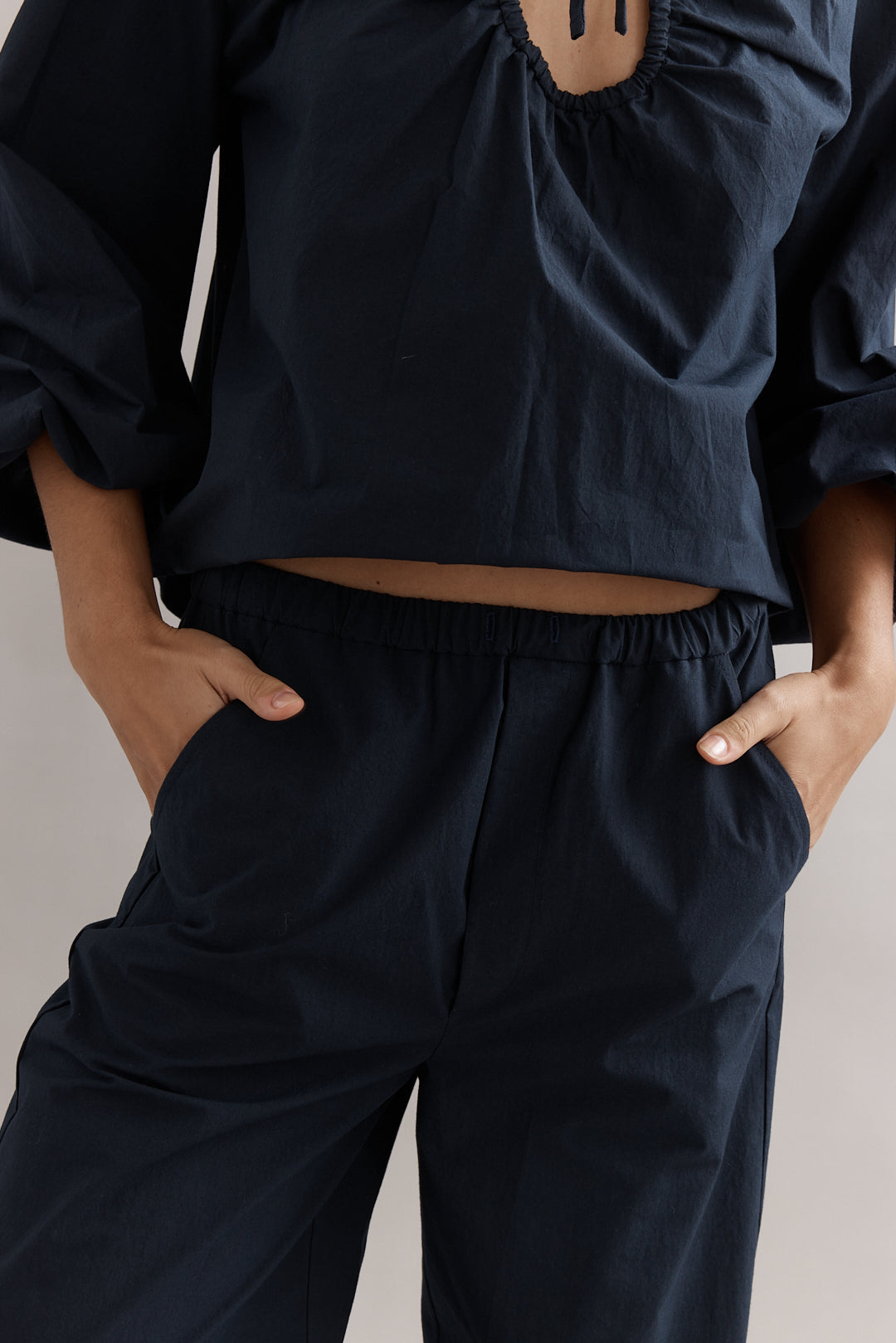 Caitlin Crisp | Jeanie Pant - Navy