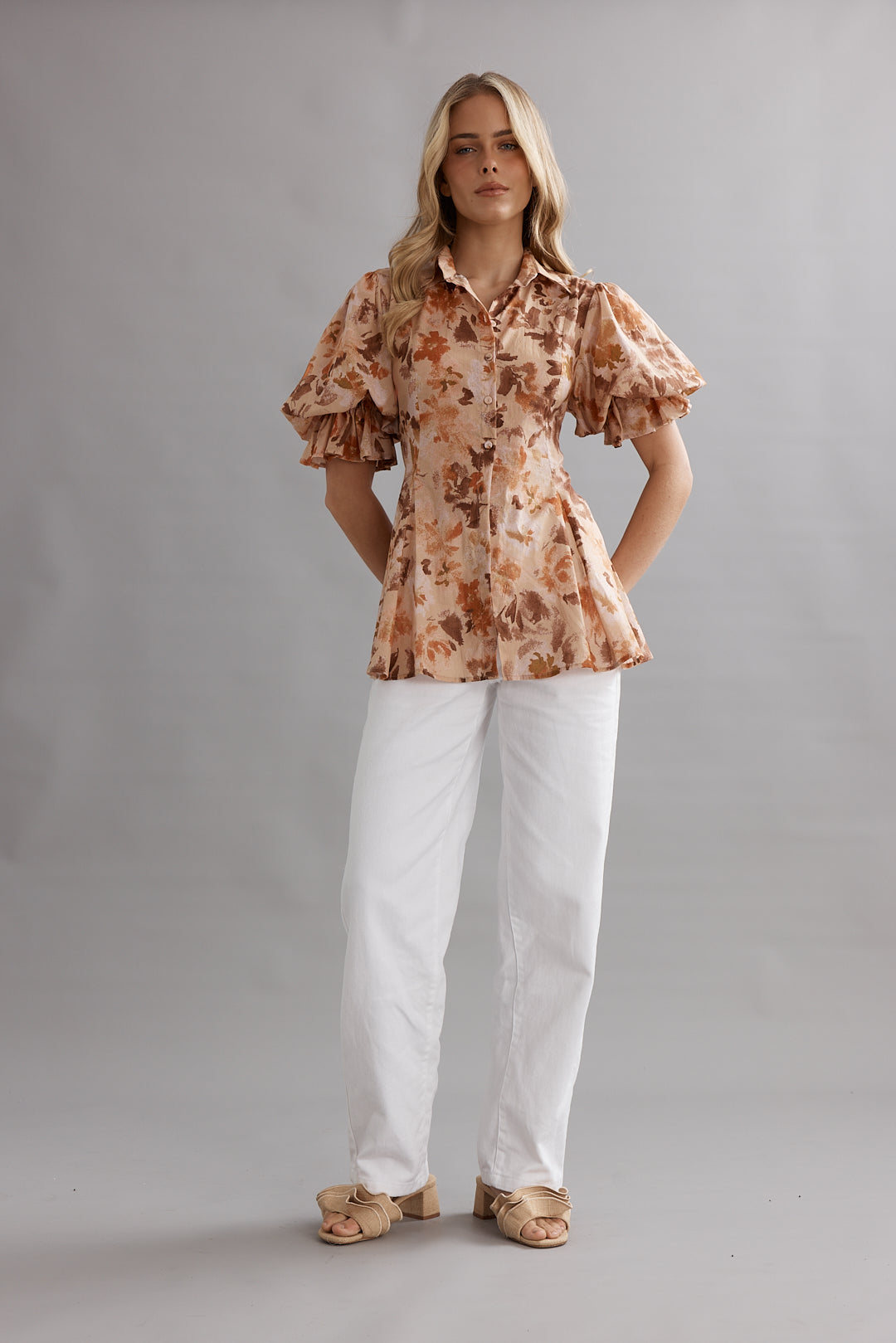 Caitlin Crisp | Mila Blouse - Retro Wildflower