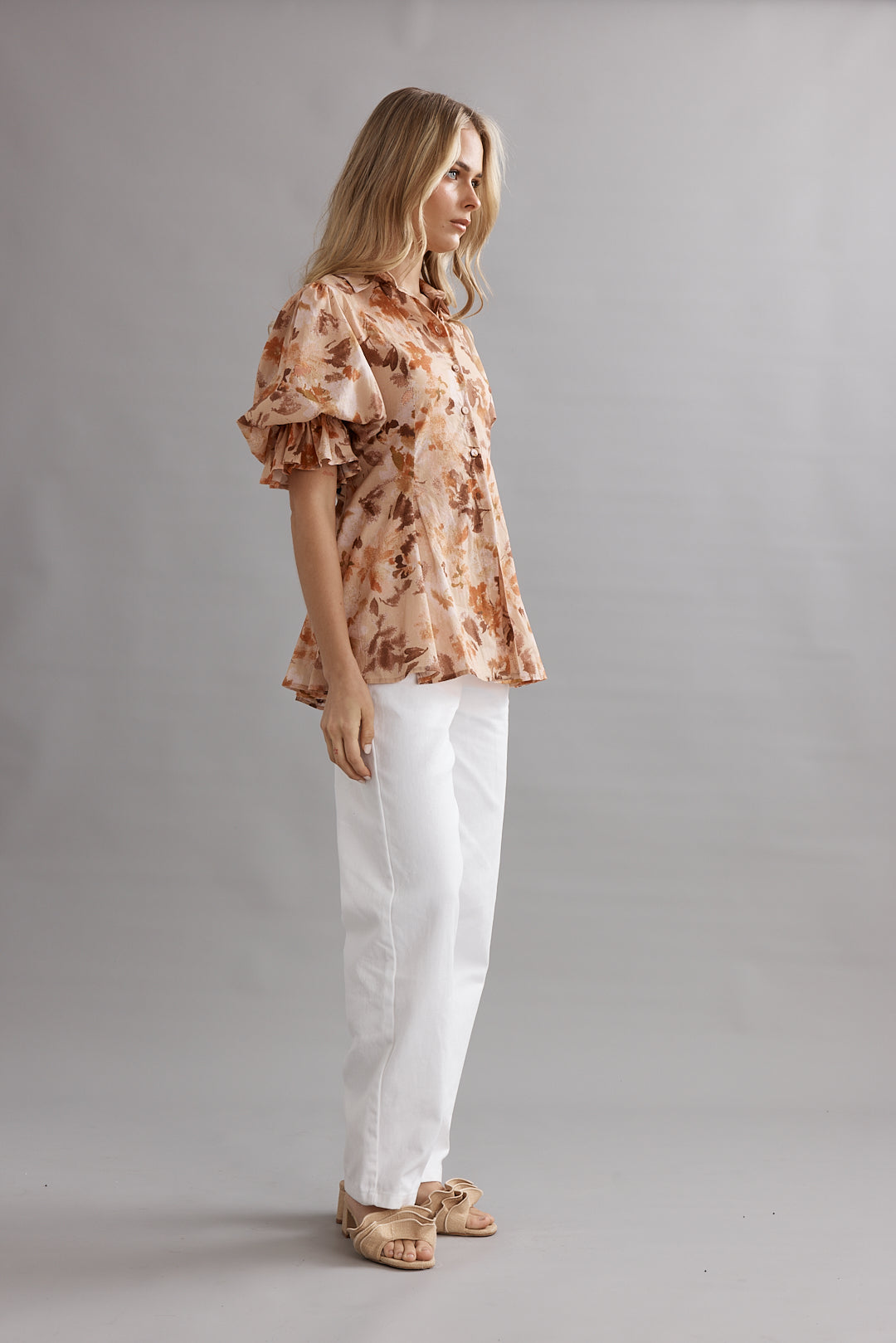 Caitlin Crisp | Mila Blouse - Retro Wildflower
