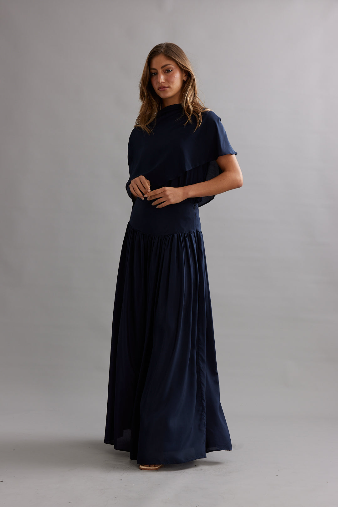 Caitlin Crisp | Bowie Cape - Navy