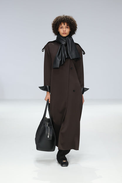Yu Mei | Claudia Tote - Black Deer Nappa