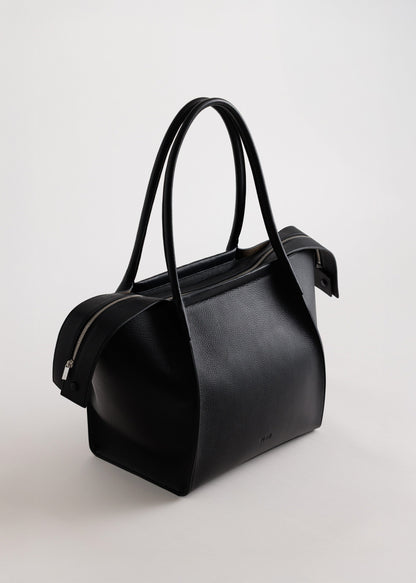 Yu Mei | Claudia Tote - Black Deer Nappa