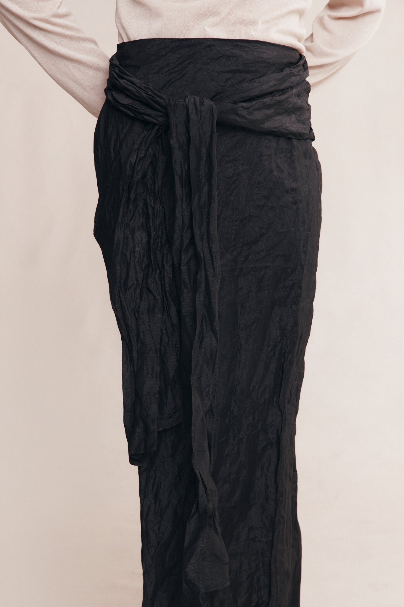 Marle | Caster Skirt - Black