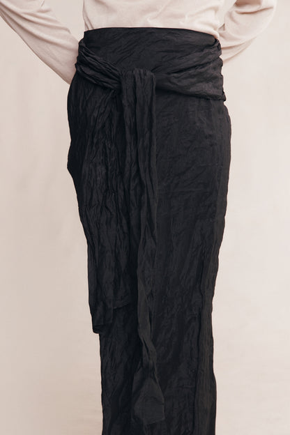 Marle | Caster Skirt - Black