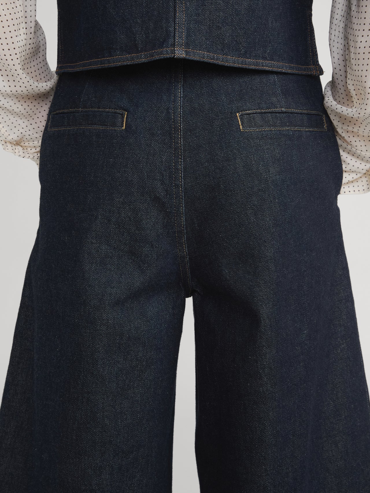 Frame Denim | The Tailored Short - Rinse