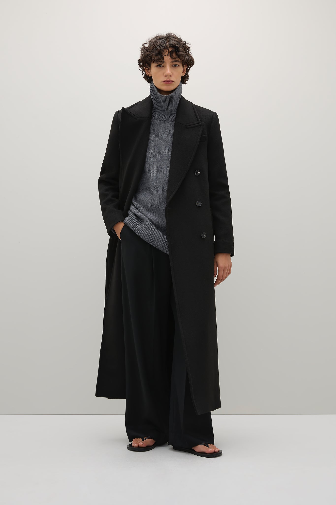A.Emery | The Kenner Coat - Black