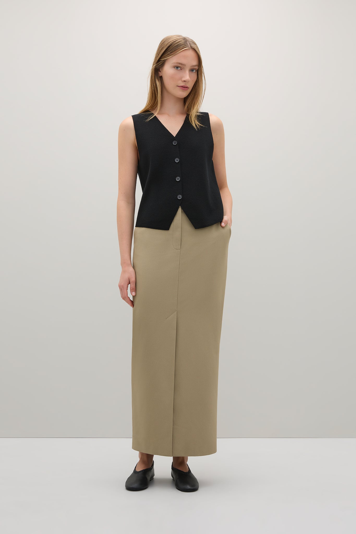 A.Emery | The Nelson Vest - Black