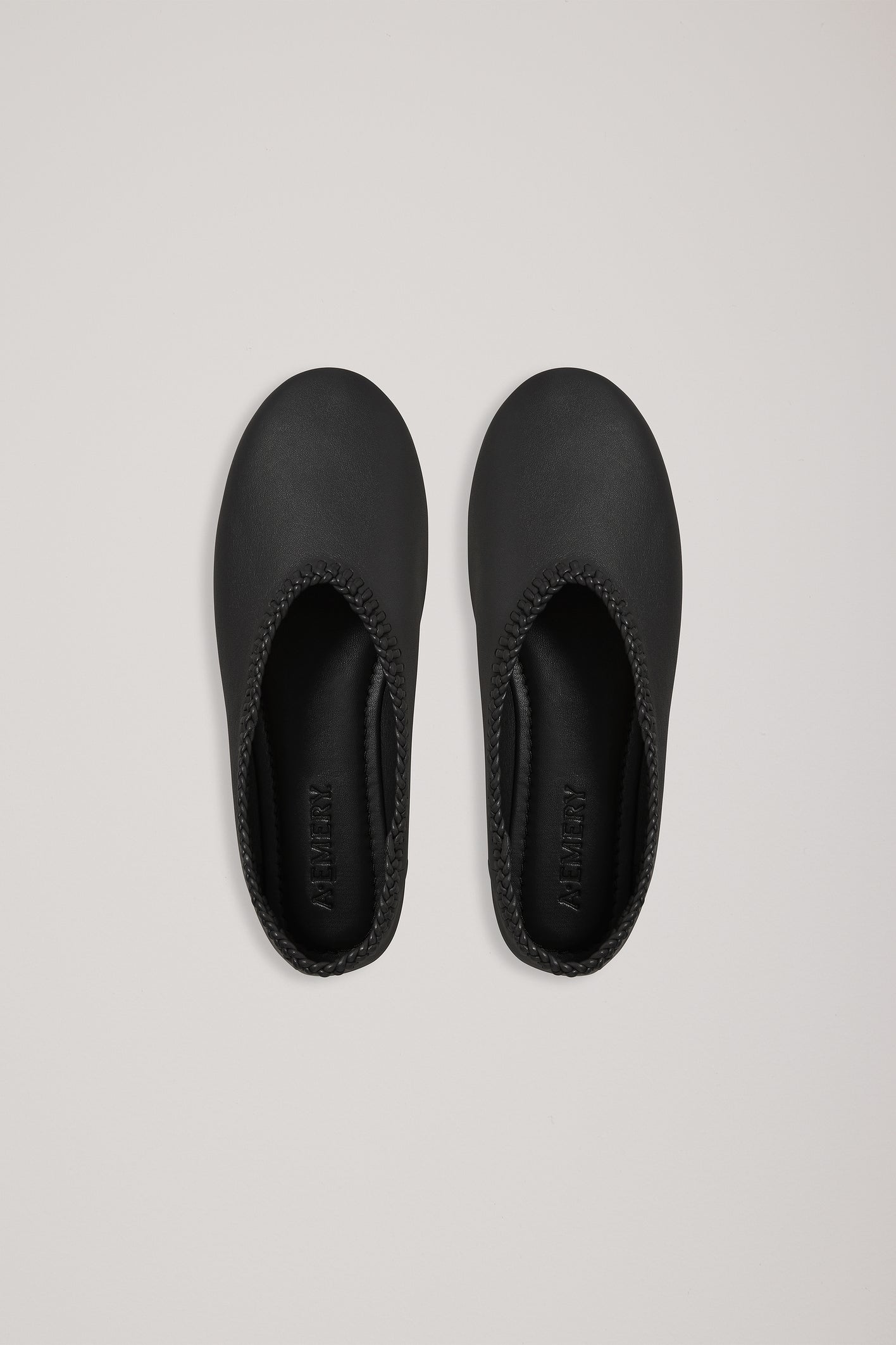 A.Emery | The Park Flat - Black