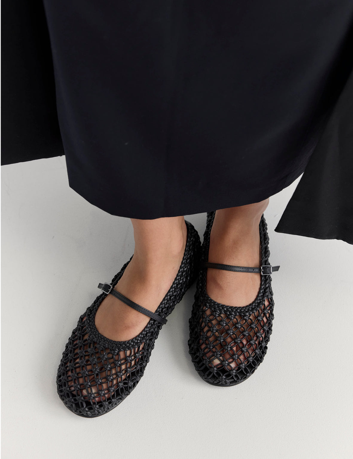 La Tribe | Amia Flat - Black