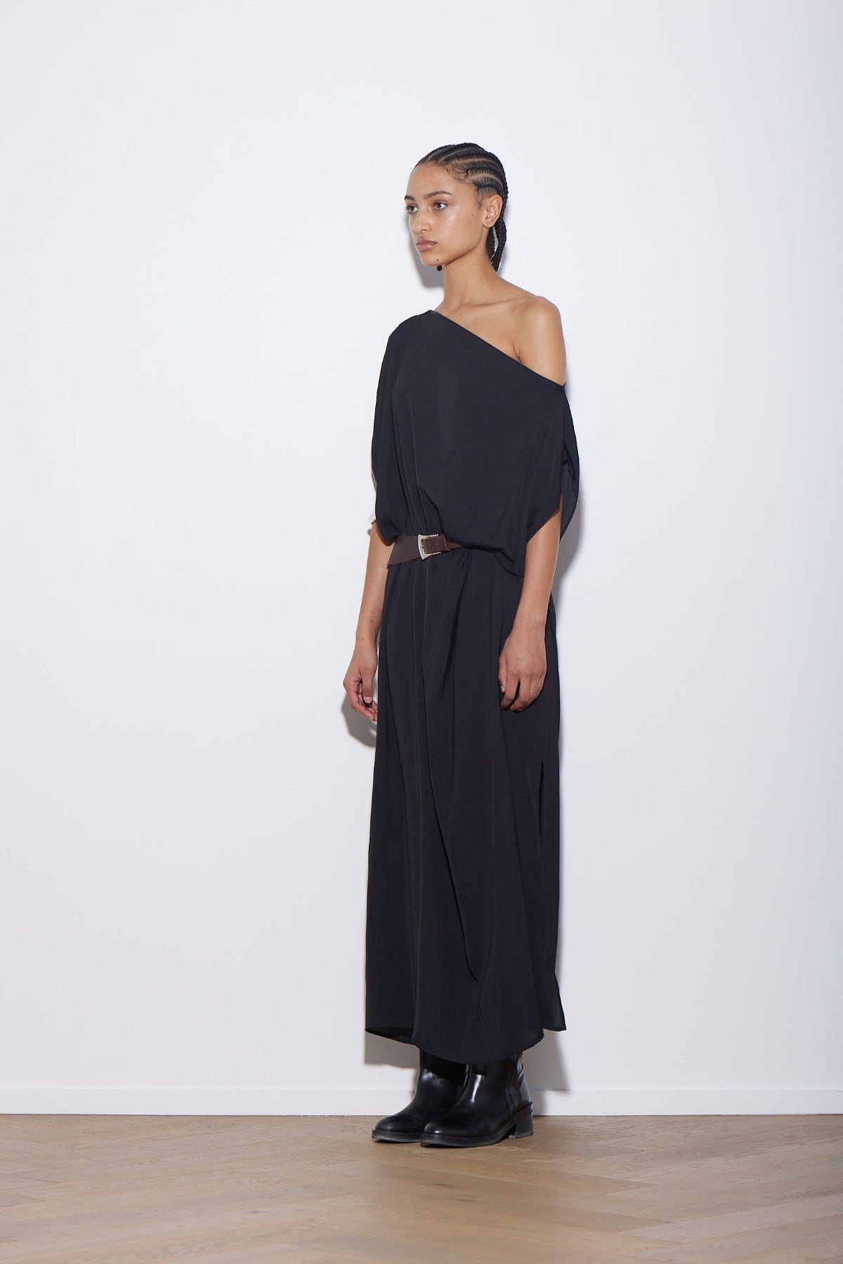 Knuefermann | Ava Long - Black Resort
