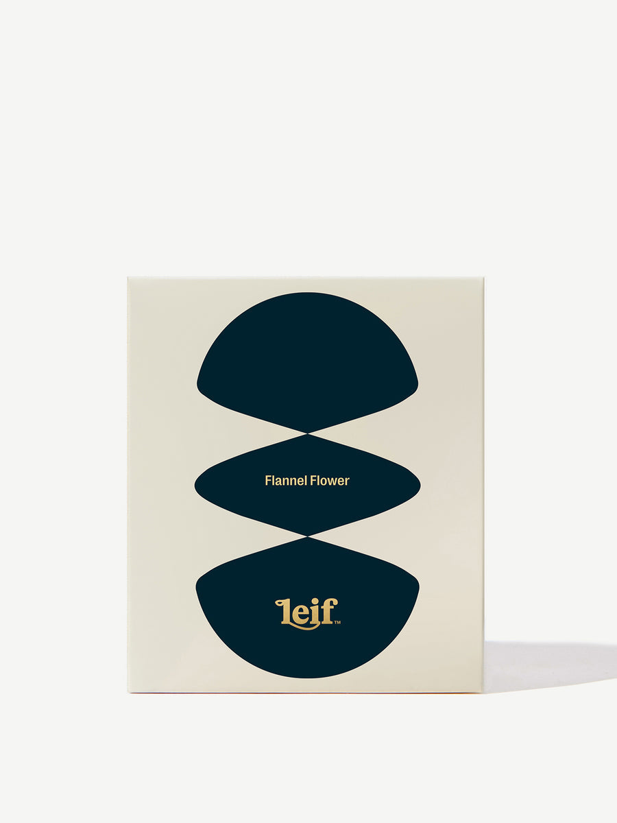 Leif | Flannel Flower Candle - 280g