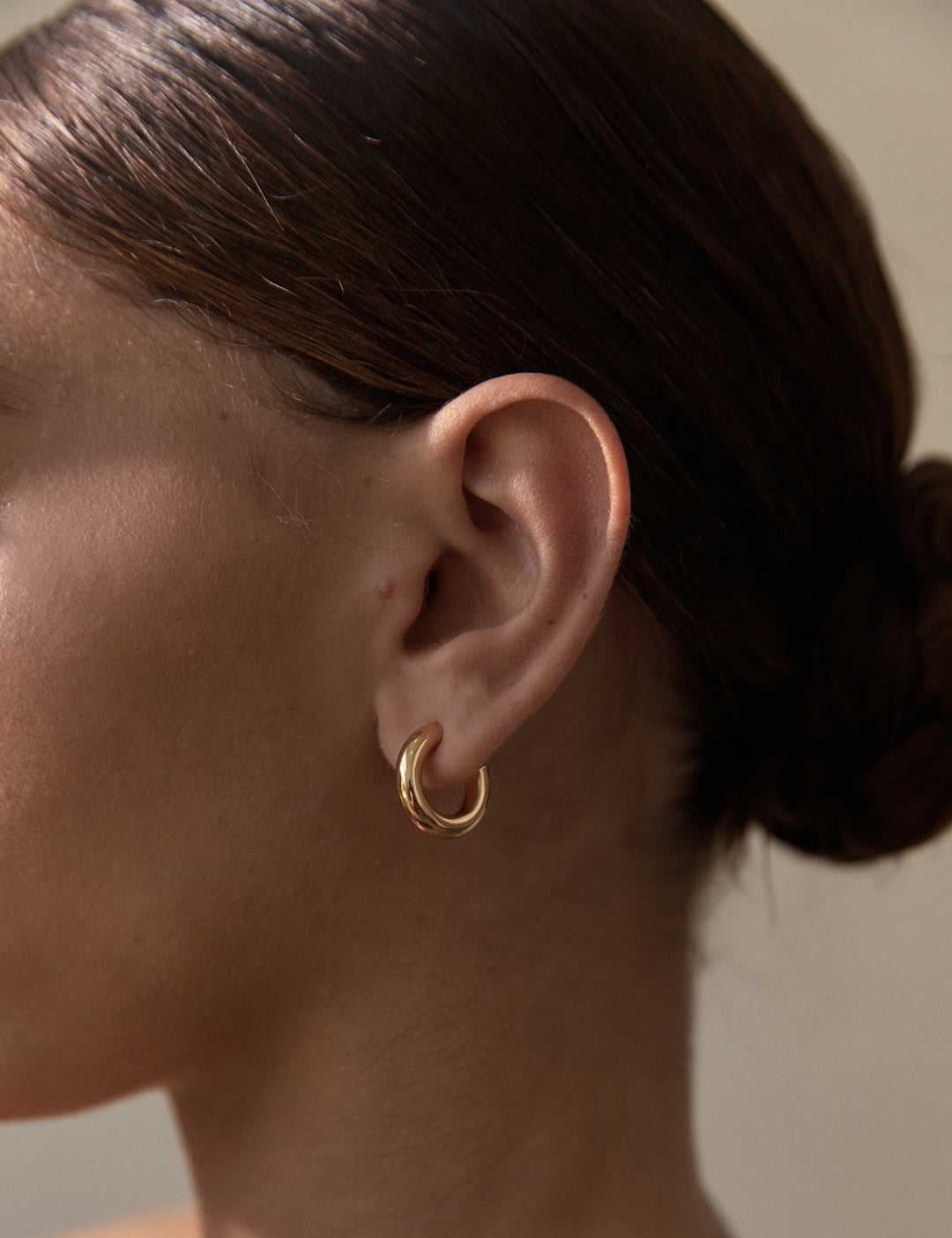 La Tribe | Classic Hoop Small - Gold