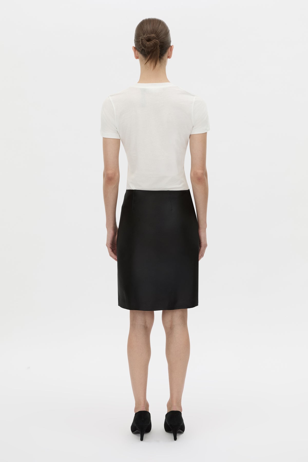 Camilla & Marc | Birdie Fitted Tee - Soft White / Red