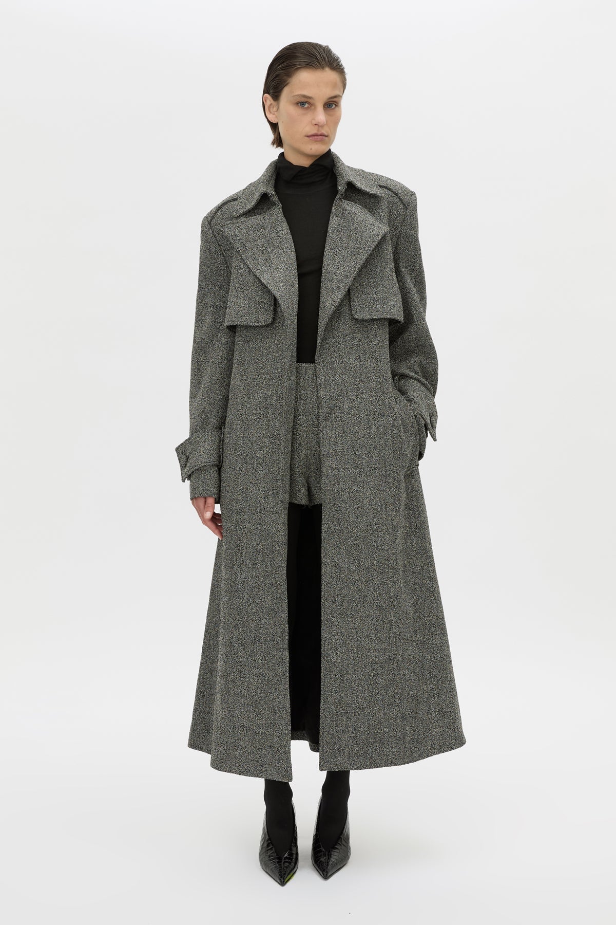 Camilla & Marc | Cinder Coat - Charcoal