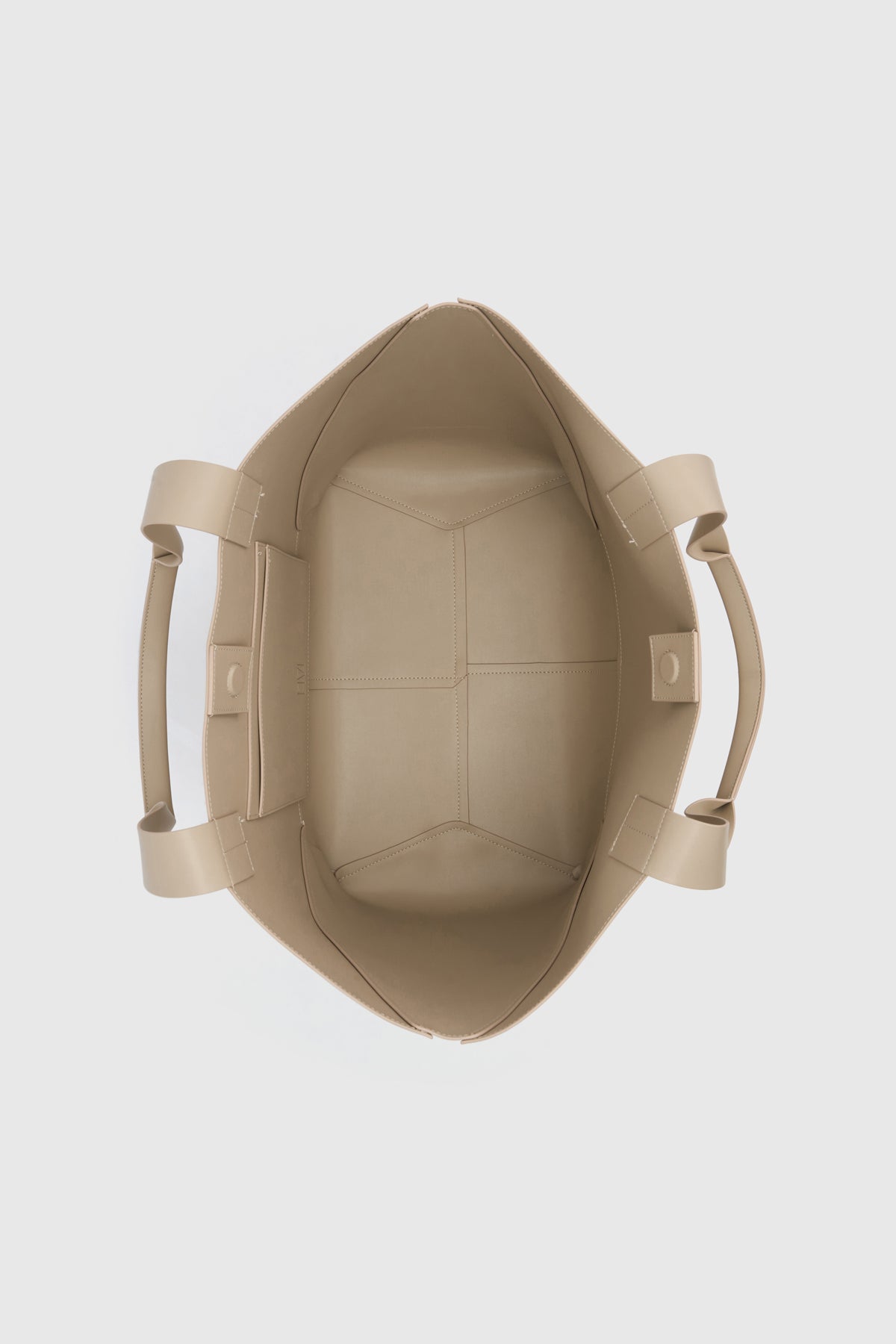 Camilla and Marc | Ezra Tote - Chalk