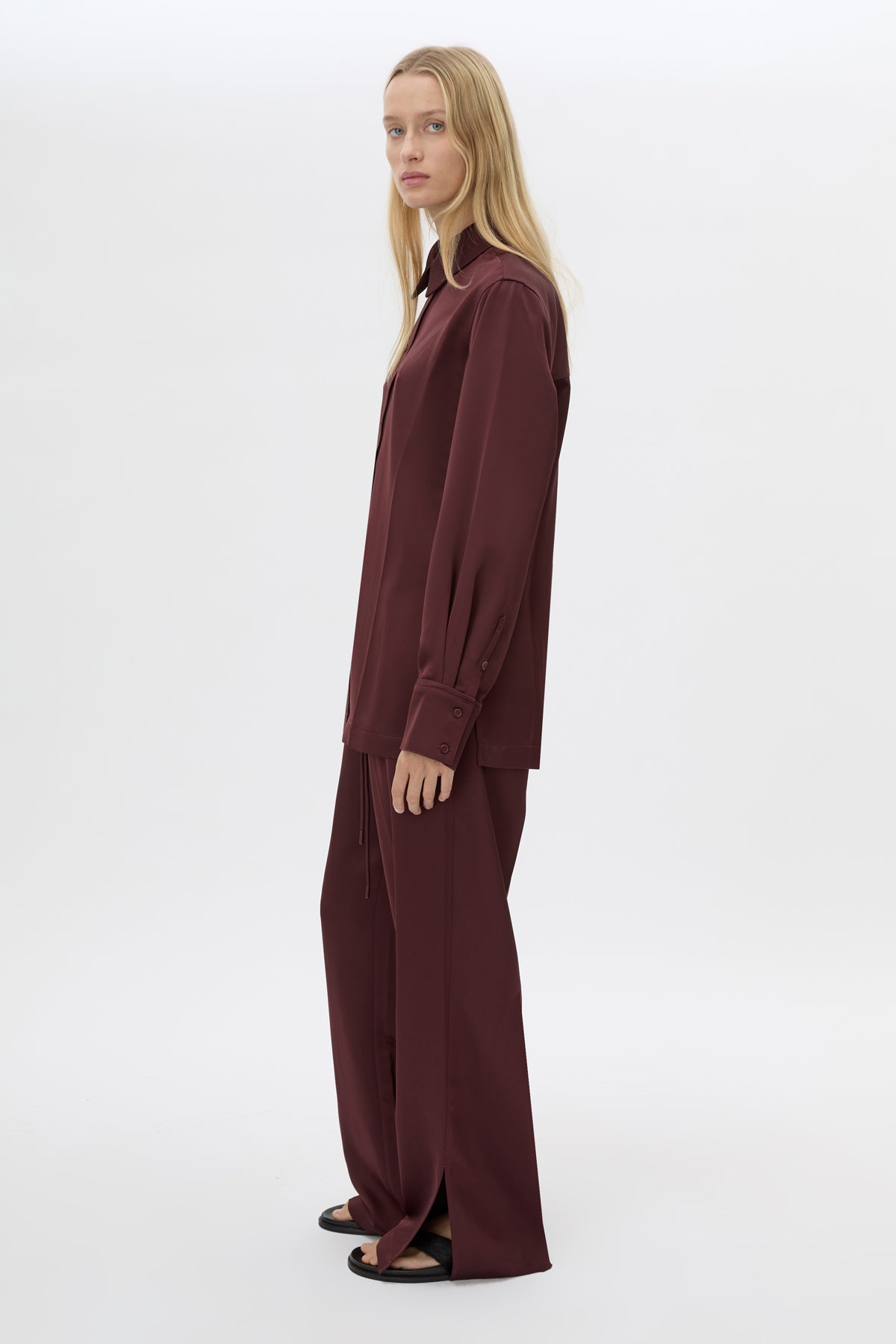 Camilla & Marc | Ground Satin Long Sleeve Shirt - Burgundy
