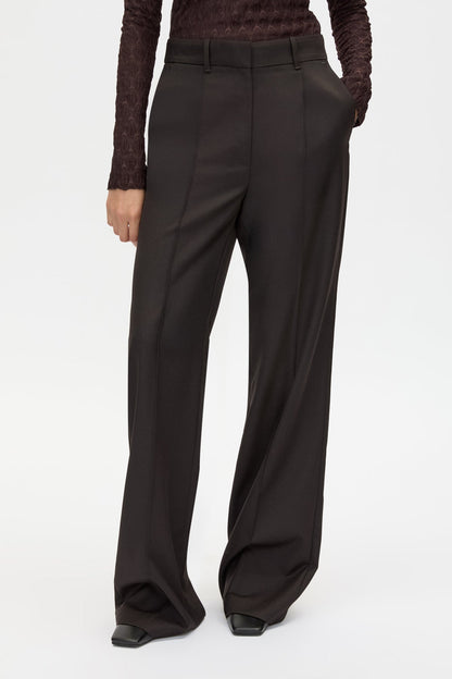 Camilla & Marc | Saxony High Waisted Pintuck Pant - Espresso Pindot