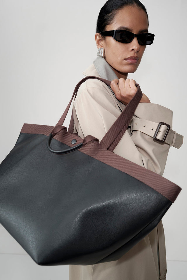 Camilla and Marc | Soki Tote - Black/Chocolate