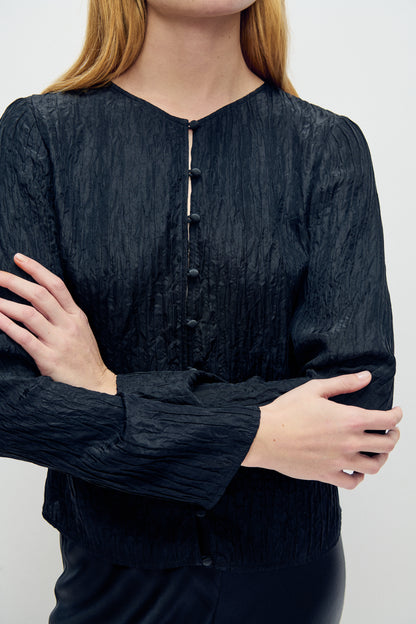 Silk Laundry | Crinkle Long Sleeve Top - Black