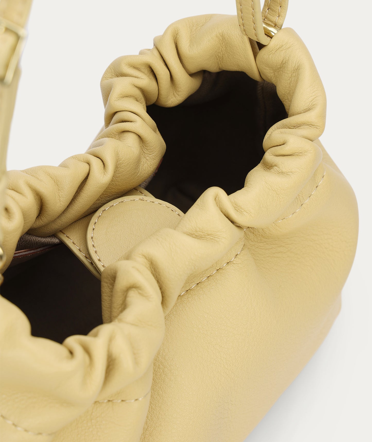 Deadly Ponies | Mr Cinch Mini - Straw