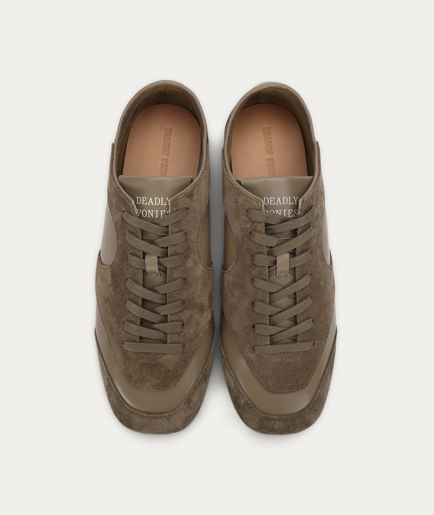 Deadly Ponies | Road Rider - Dune Suede
