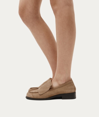Deadly Ponies | Uma Loafer - Oat Suede