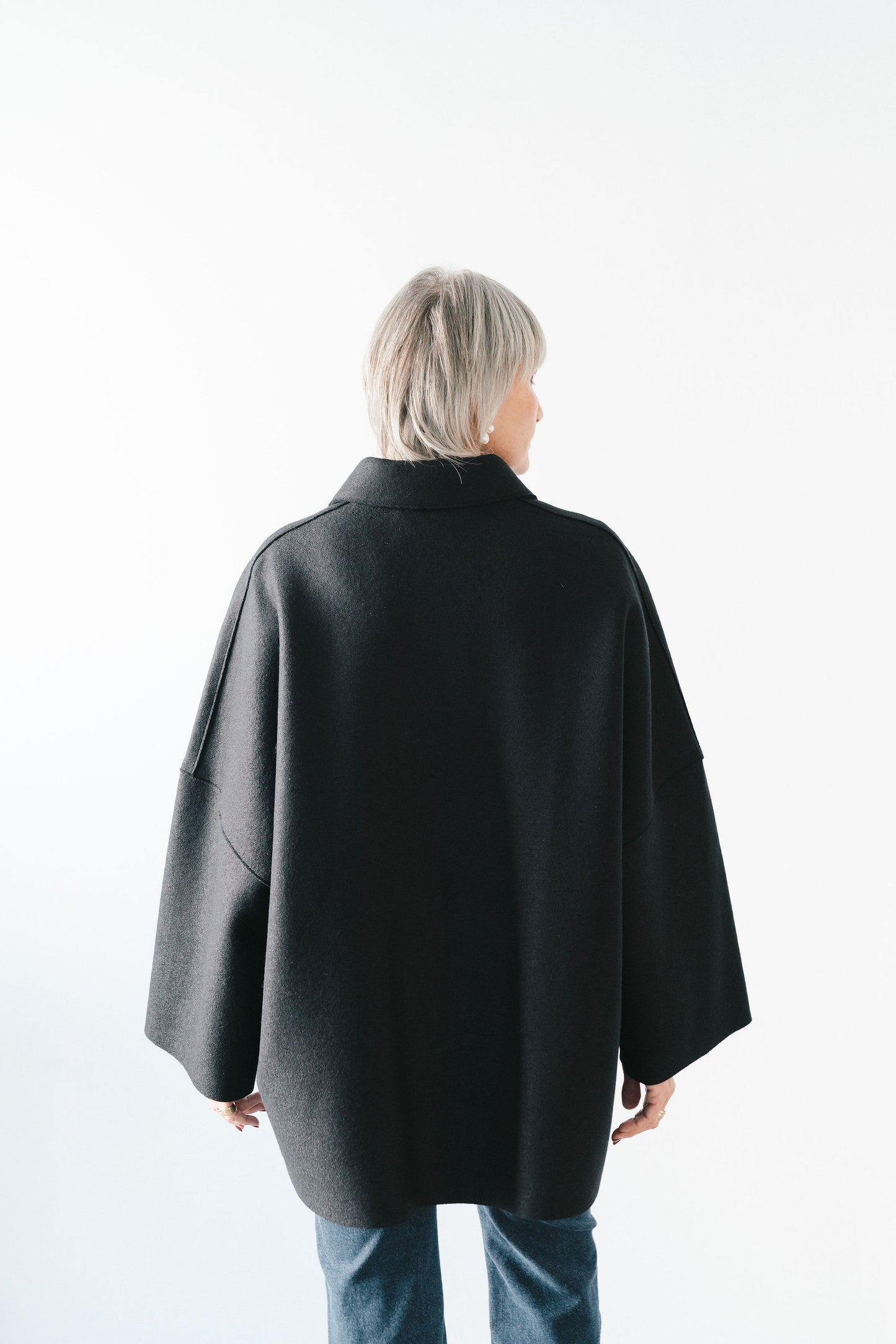 Harris Wharf London | Country Cape - Black