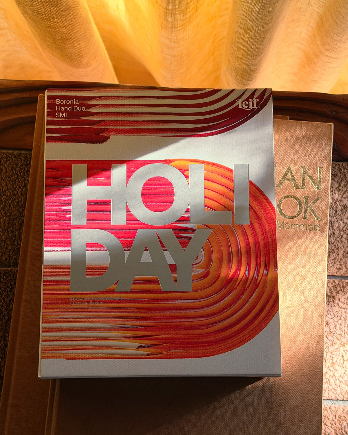 Leif | Limited Edition Holiday - Boronia Hand Duo Small