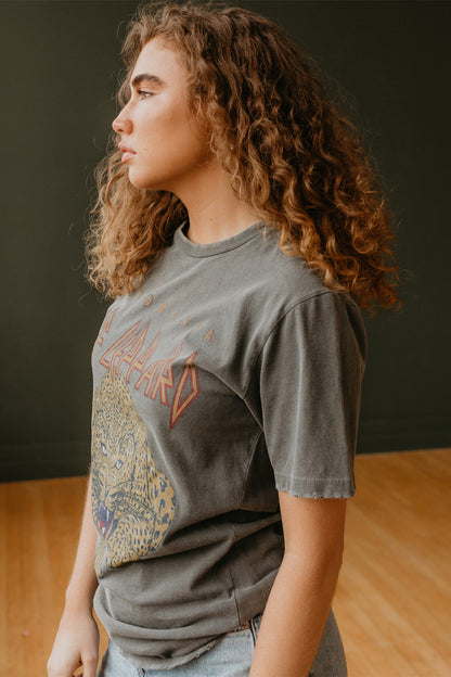 People Of Leisure | Def Leppard Sunkissed Boyfriend Tee