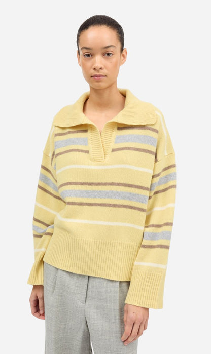 Skall Studio | Paul V Neck Jumper - Yellow/Grey