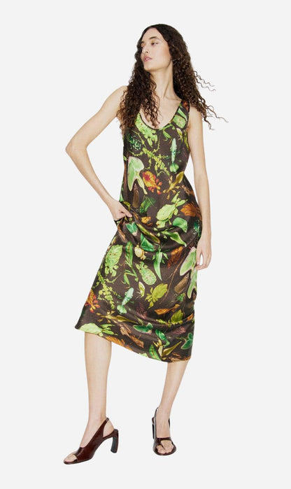 Silk Laundry | Scoop Neck Dress - Bug Camo