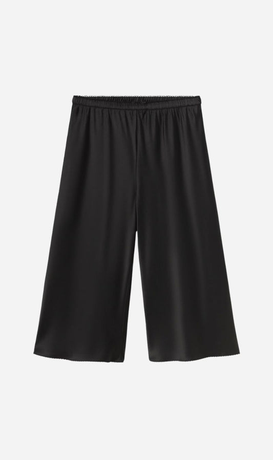 Silk Laundry | Peddle Pushers - Black