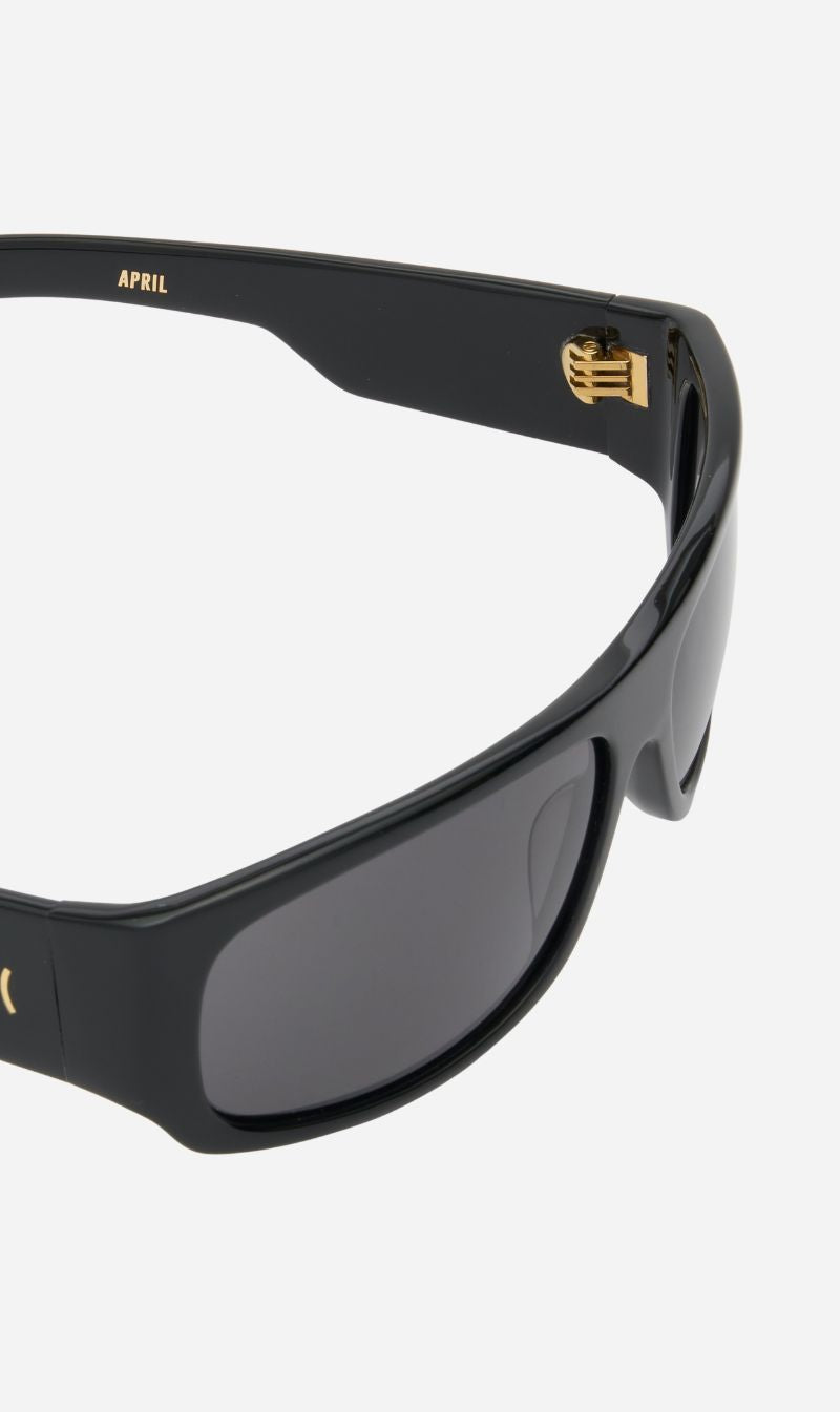 Flatlist | April - Solid Black / Black Lens