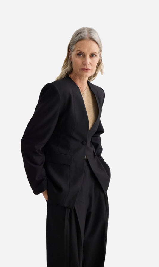 Laing | Collarless Blazer - Black