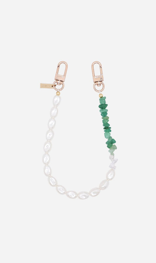 Louve | Bodi Pearl & Green Wristlet