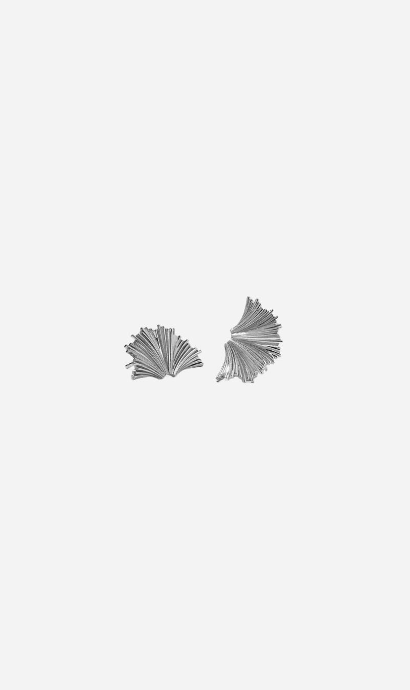 Meadowlark | Vita Stud Earrings Medium - Sterling Silver